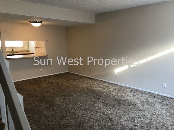 3rd image of 322 N Court Ave APT 4