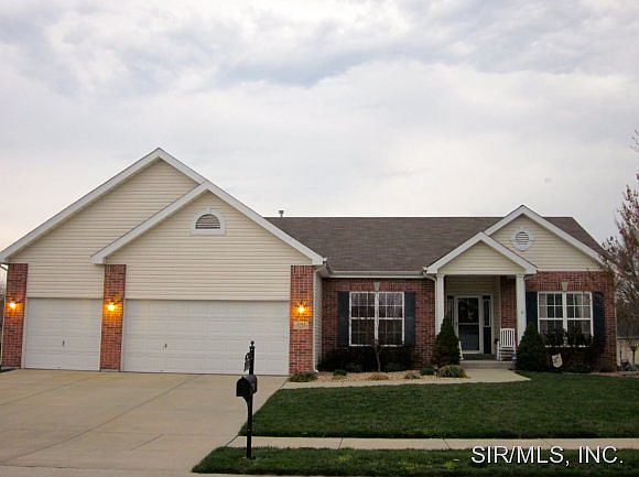 1st image of 2242 Arnold Palmer Dr