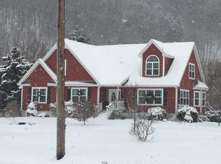 8091 State Route 245, Naples, NY 14512