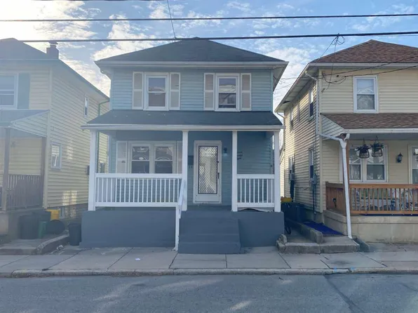 728 Jessop Pl, York, PA 17401