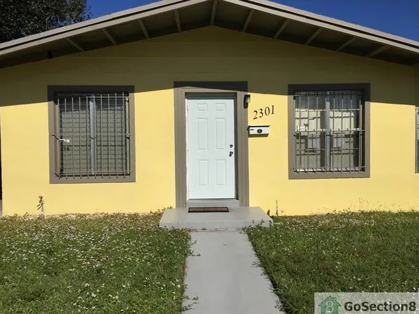 2301 NW 182nd Ter, Miami Gardens, FL 33056