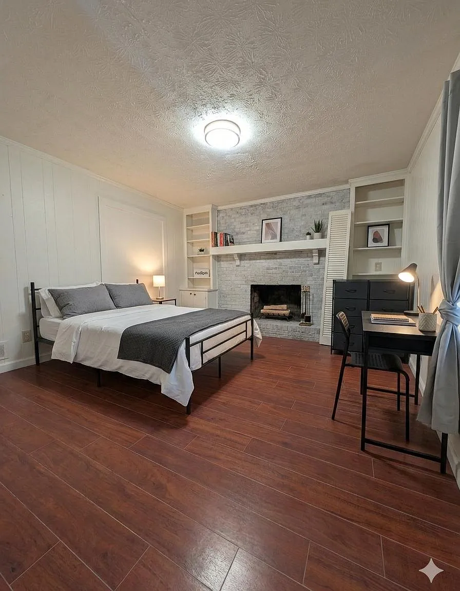 4 bed, 3.0 bath, 4000 sqft, $975 — Photo 1