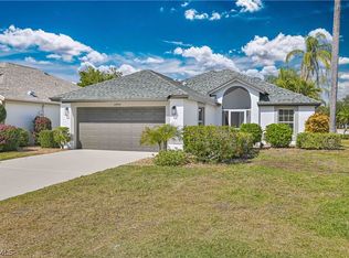 20844 Country Barn Dr, Estero, FL 33928