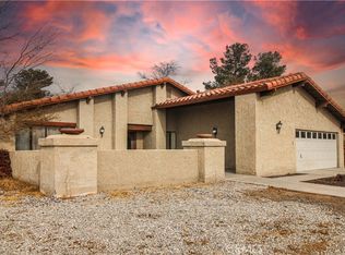 19976 Eyota Rd, Apple Valley, CA 92308