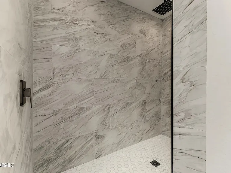 3234 E Marilyn Rd — Photo 5