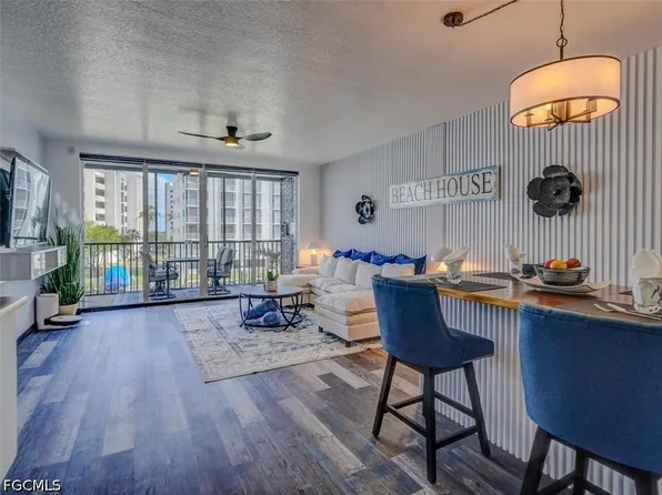4431 Bay Beach Ln APT 522, Fort Myers Beach, FL 33931
