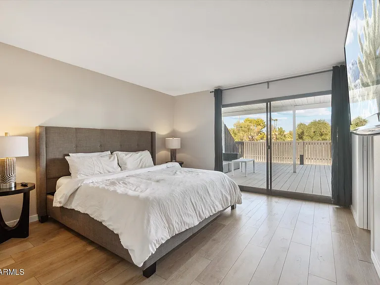 7302 E Rancho Vista Dr — Photo 15