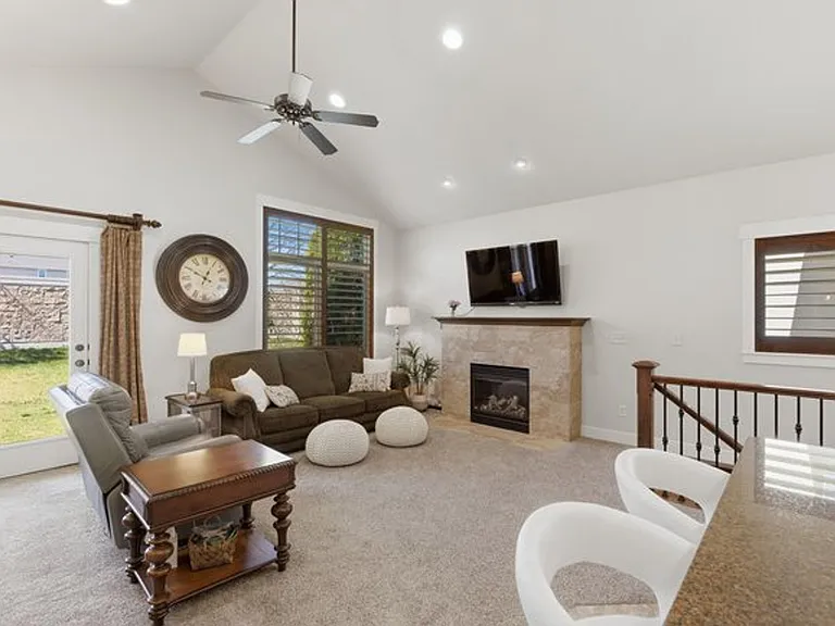 11654 S Winford Dr — Photo 12