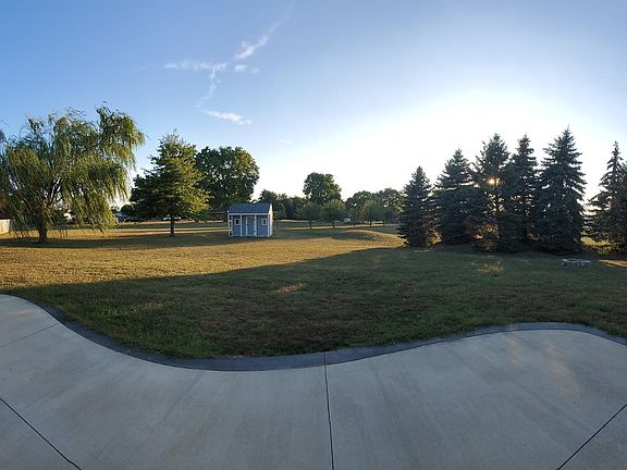 2nd image of 4628 Olde Park Dr