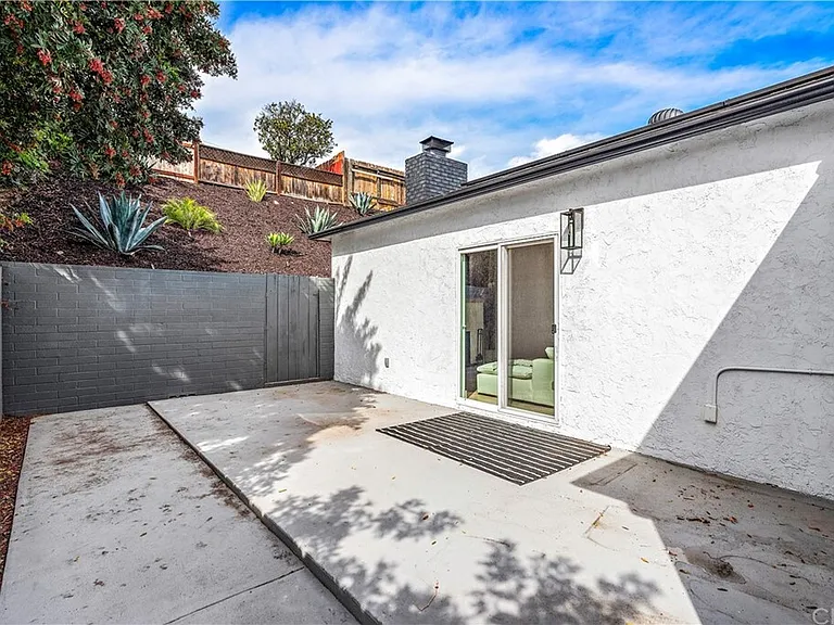 5136 Alumni Pl — Photo 5