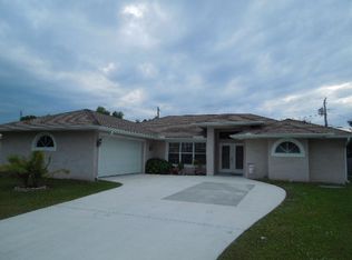 1938 SE Lavina Cir, Port Saint Lucie, FL 34952