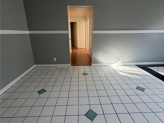 3rd image of 9800 Vesper Ave Unit 96