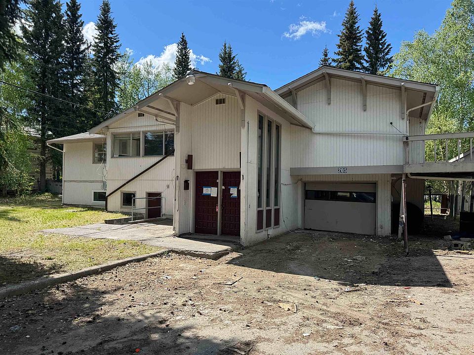 1st image of 205 Madcap Ln