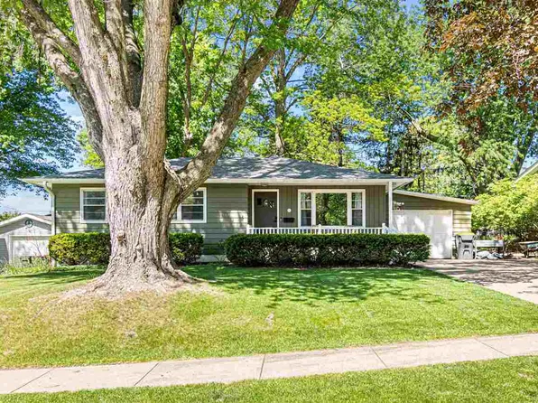 509 Terrace Rd, Iowa City, IA 52245