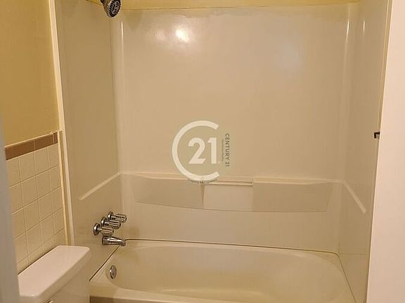 5th image of 1441-7 Kingston Ave