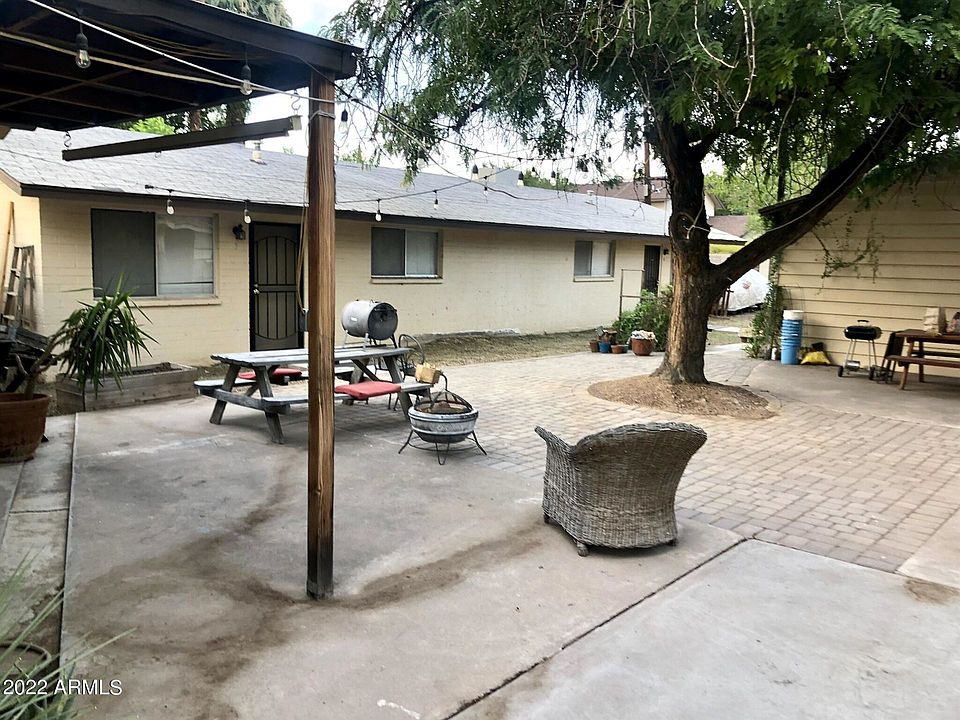 1st image of 1209 S Ash Ave #4