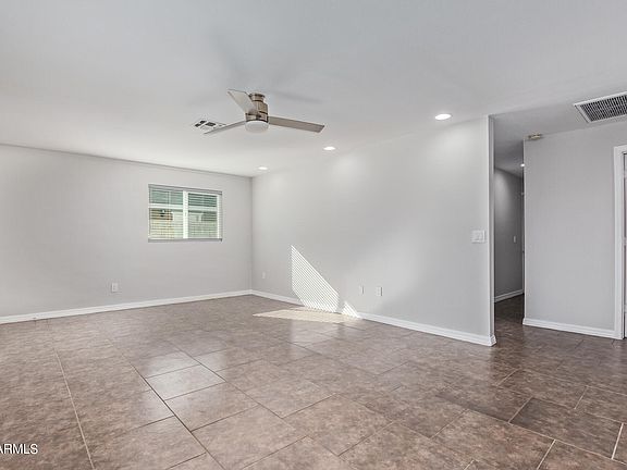 5th image of 2926 W Hazelwood Street