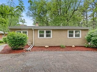 1936 Crisman Rd, Portage, IN 46368