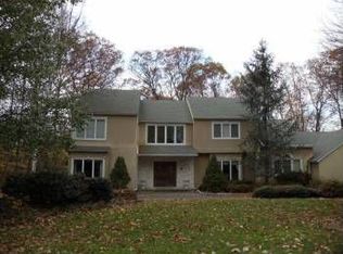 250 Haven Rd, Franklin Lakes, NJ 07417