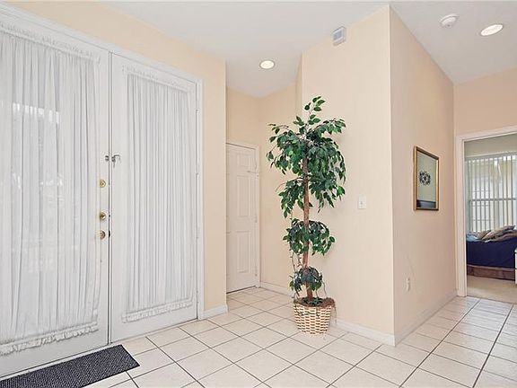 2nd image of 2934 Sunset Vista Blvd