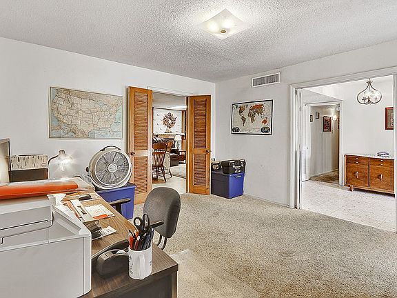 4th image of 8601-H Burgess Dr #H