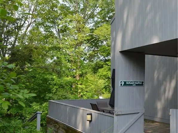 9 Sugar Maple Lane #9, Ridgefield, CT 06877