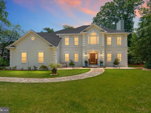 978 Stonington Dr, Arnold, MD 21012