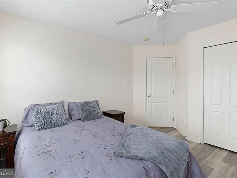 13340 Colchester Ferry Pl — Photo 28