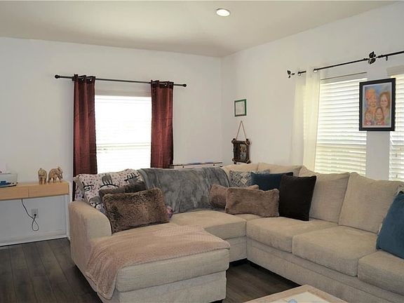 3rd image of 8129 Westfield Cir