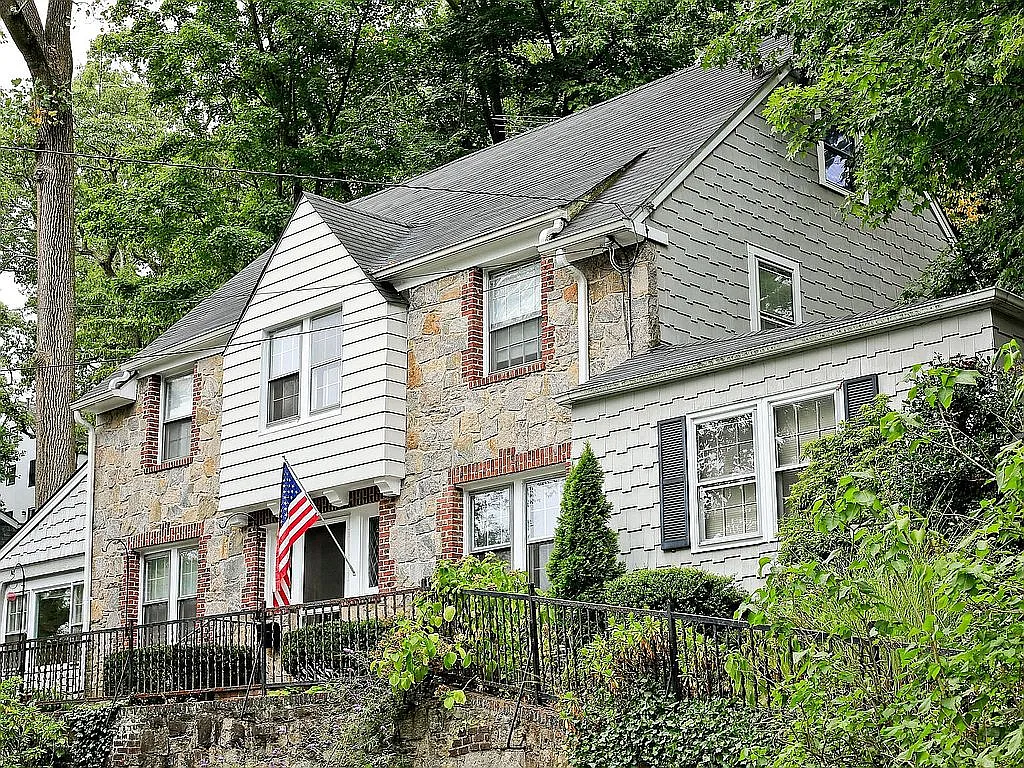 17 Hillburn Rd photo 1