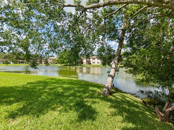 5055 Live Oak Cir, Bradenton, FL 34207