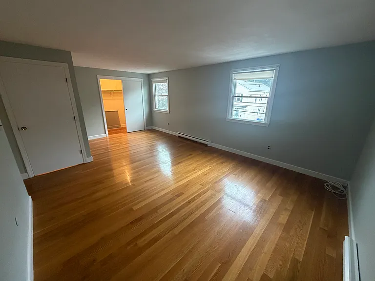 90 Sylvia St #2 — Photo 15