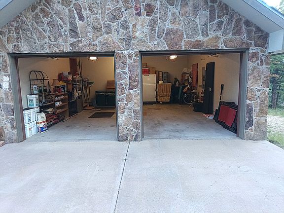 2nd image of 1450 Quanah Rd