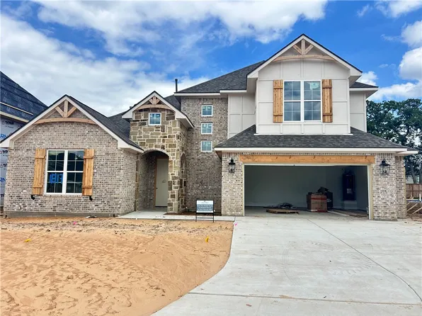 1817 Register Ct, College Station, TX 77845