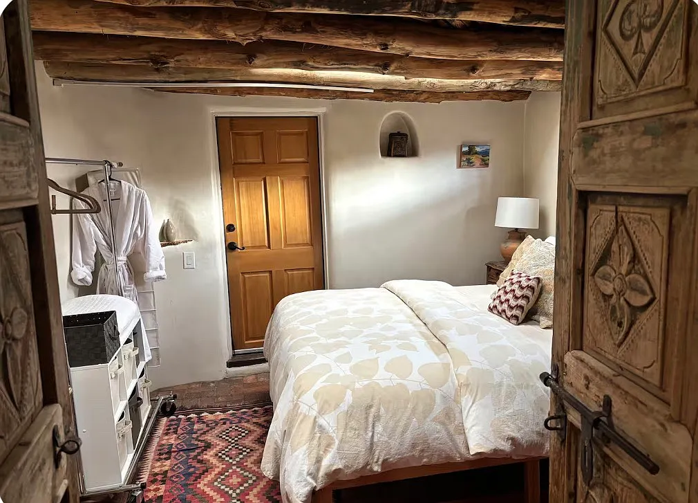1 bed, 1000 sqft, $3,000 — Photo 3