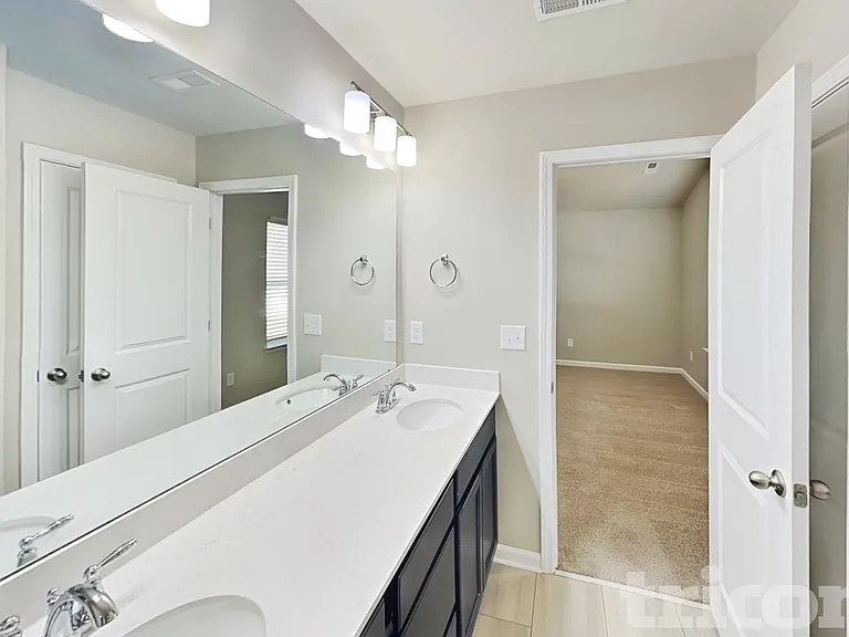 115 Spring Knoll Dr — Photo 8