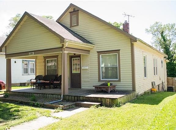 2nd image of 1108 Central St