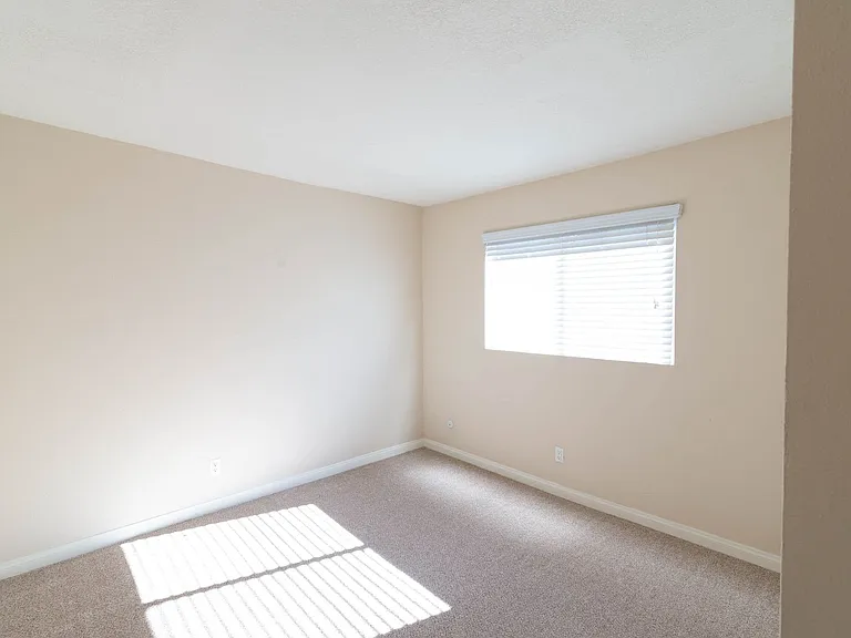 Kenora Terrace Apartments - Spring Valley, CA — Photo 45