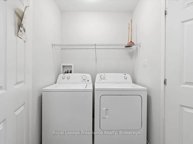 16 Ledgerock Ct — Photo 25