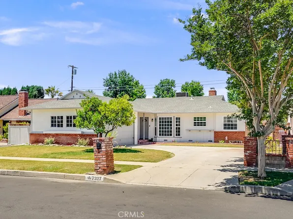 7327 Leescott Ave, Van Nuys, CA 91406