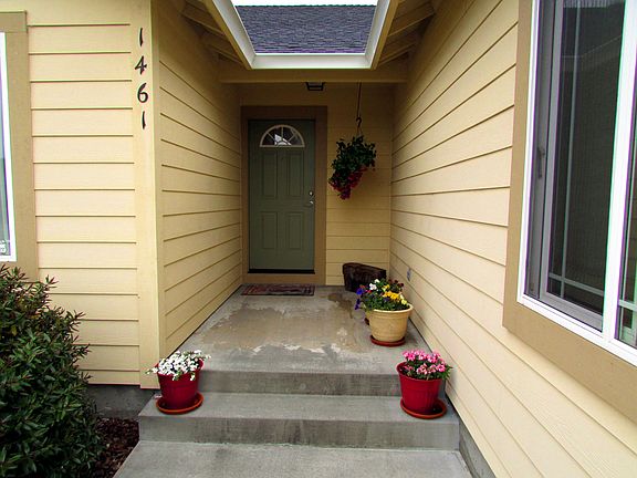 3rd image of 1461 Garden Brook St