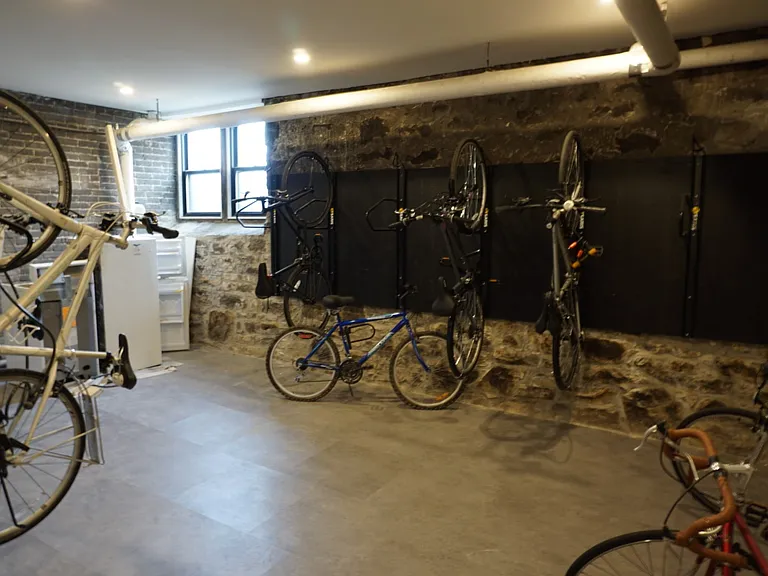 430 Daly Ave #7 — Photo 5