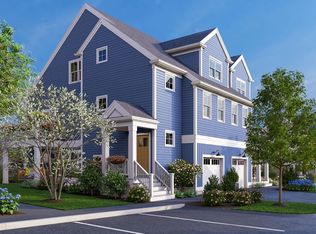 643 Church St #4-2, Raynham, MA 02767