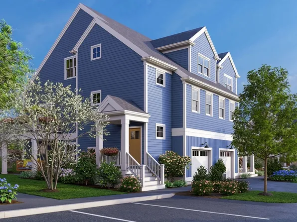 643 Church St #4-2, Raynham, MA 02767