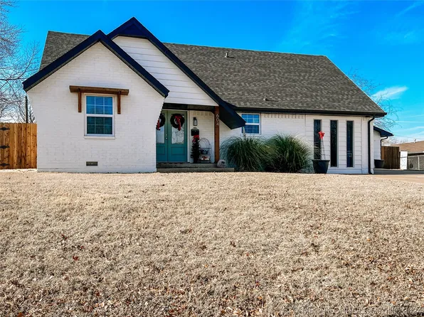 604 McArthur Ln, McAlester, OK 74501