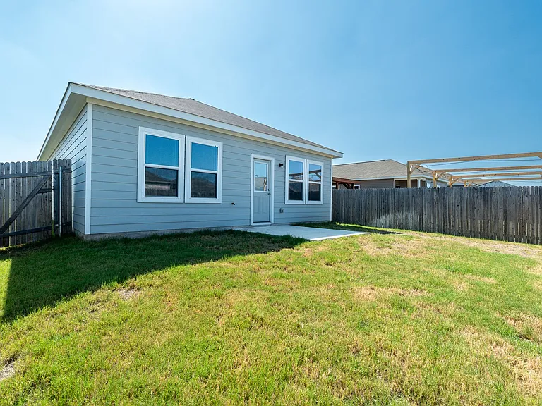402 Gemsbok Rd — Photo 21