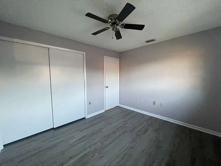 493 Las Palmas Cir — Photo 5