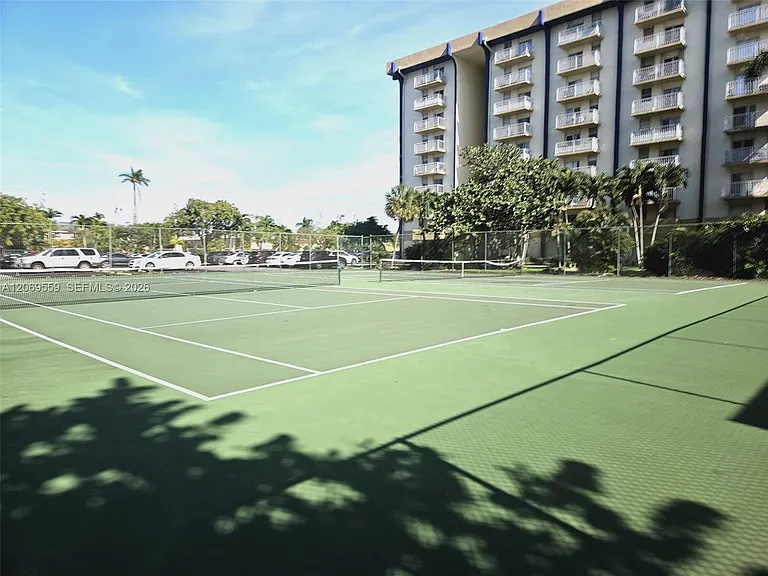 4550 NW 9th St #701E — Photo 19