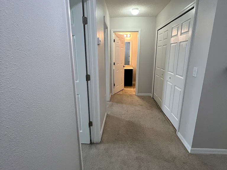 2400 Seven Oaks Dr — Photo 3