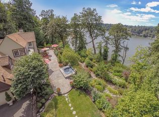 16715 Phantom Bluff Ct, Lake Oswego, OR 97034
